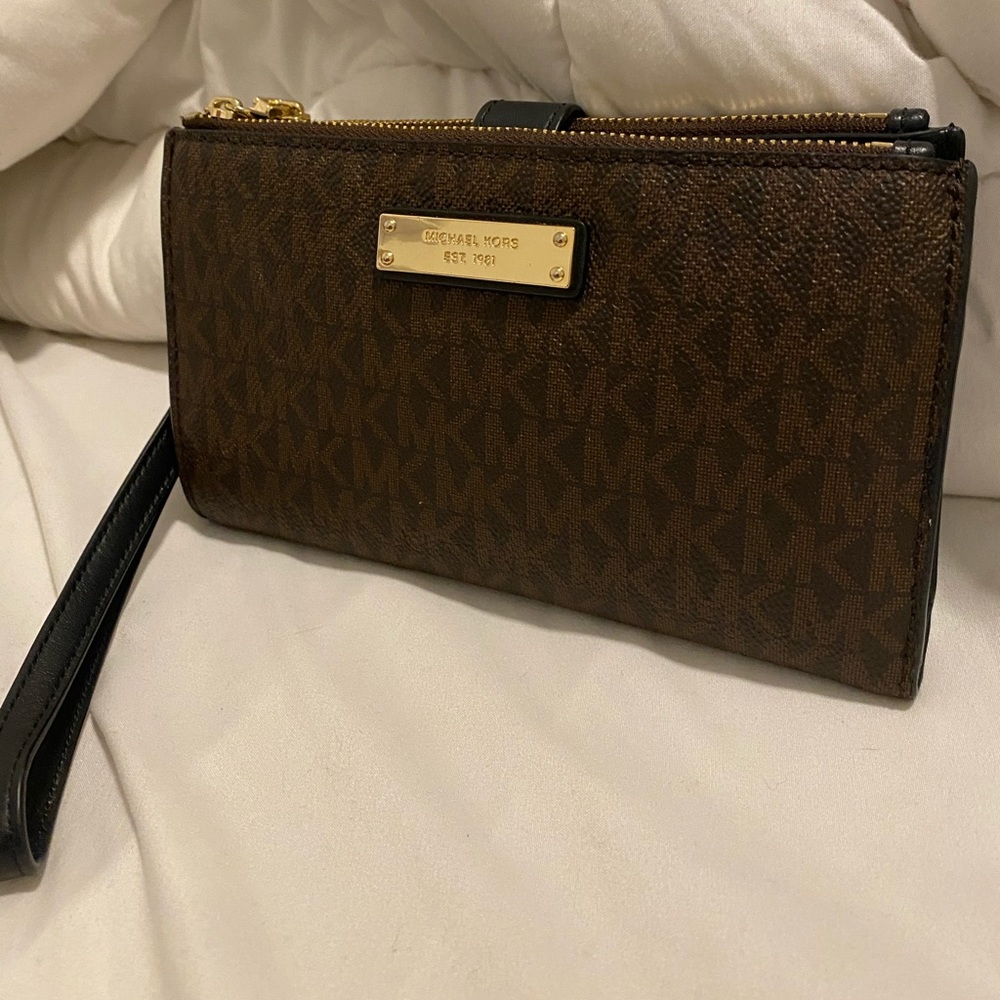 COPY - Michael Kors Wallet
